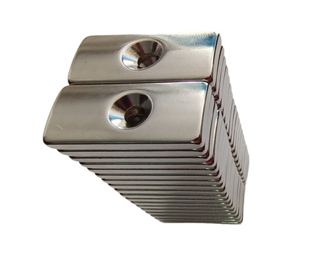 Mua Nam châm hình vòng cung cho động cơ Kích thước tùy chỉnh Neodymium nhiệt độ cao với lỗ chìm online manufacture