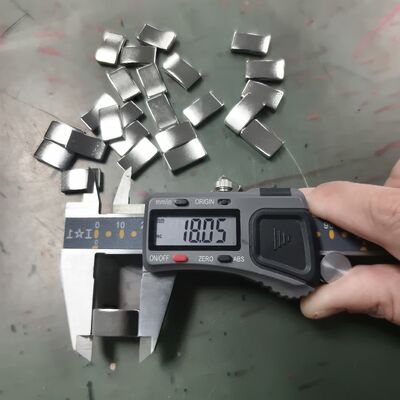 Mua Two Sides Curved Strong Arc Neodymium Magnets Smooth Coating For Small Wind Turbine online manufacture