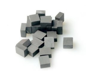 Mua Kích thước nhỏ tùy chỉnh Bari Ferrite Thanh nam châm Gốm để bán 25,4 * 12,7 * 6,35 online manufacture